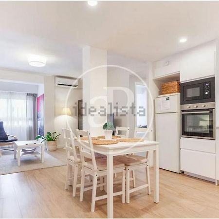 Apartamento Centrico Familiar En Valencia Frente Estacion Ave Joaquin Sorolla Kültér fotó