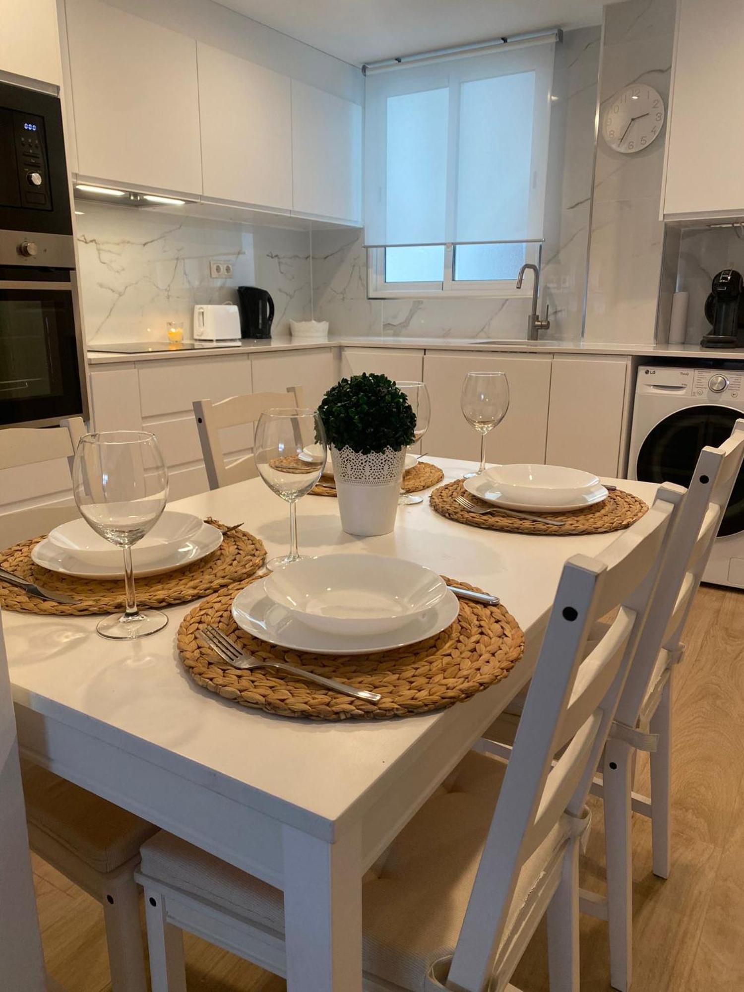 Apartamento Centrico Familiar En Valencia Frente Estacion Ave Joaquin Sorolla Kültér fotó